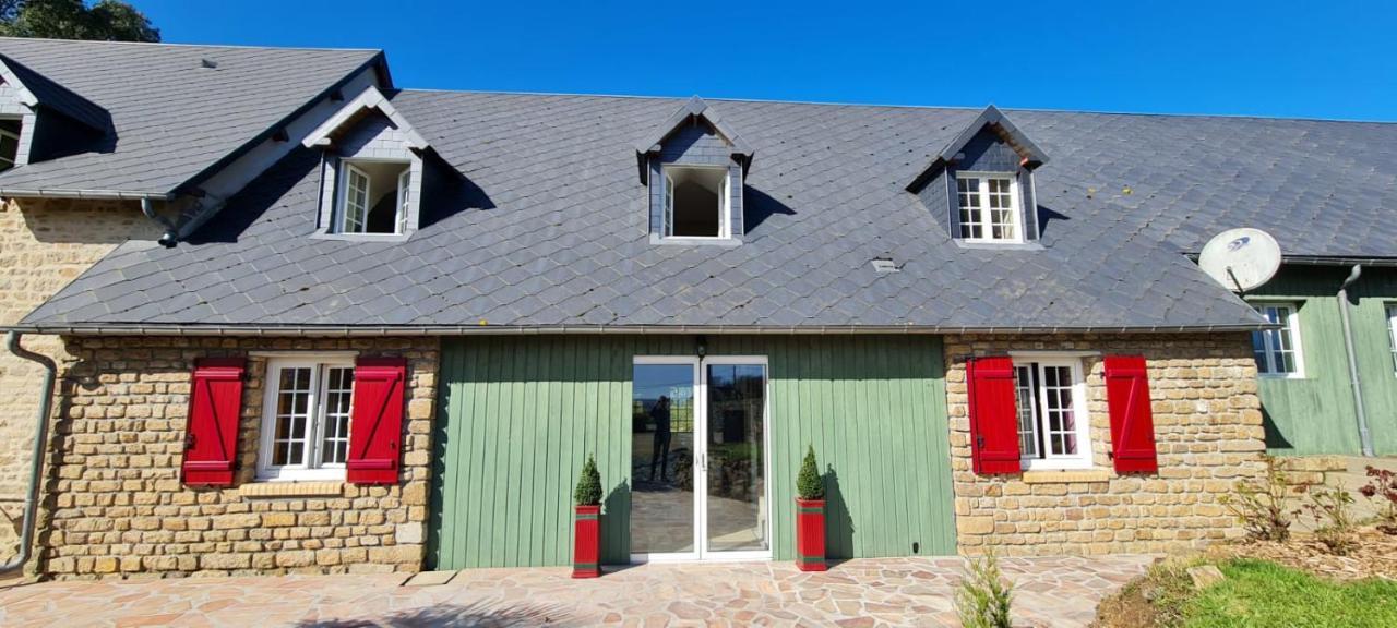 La Pichonniere Bed & Breakfast Isigny-le-Buat Екстериор снимка